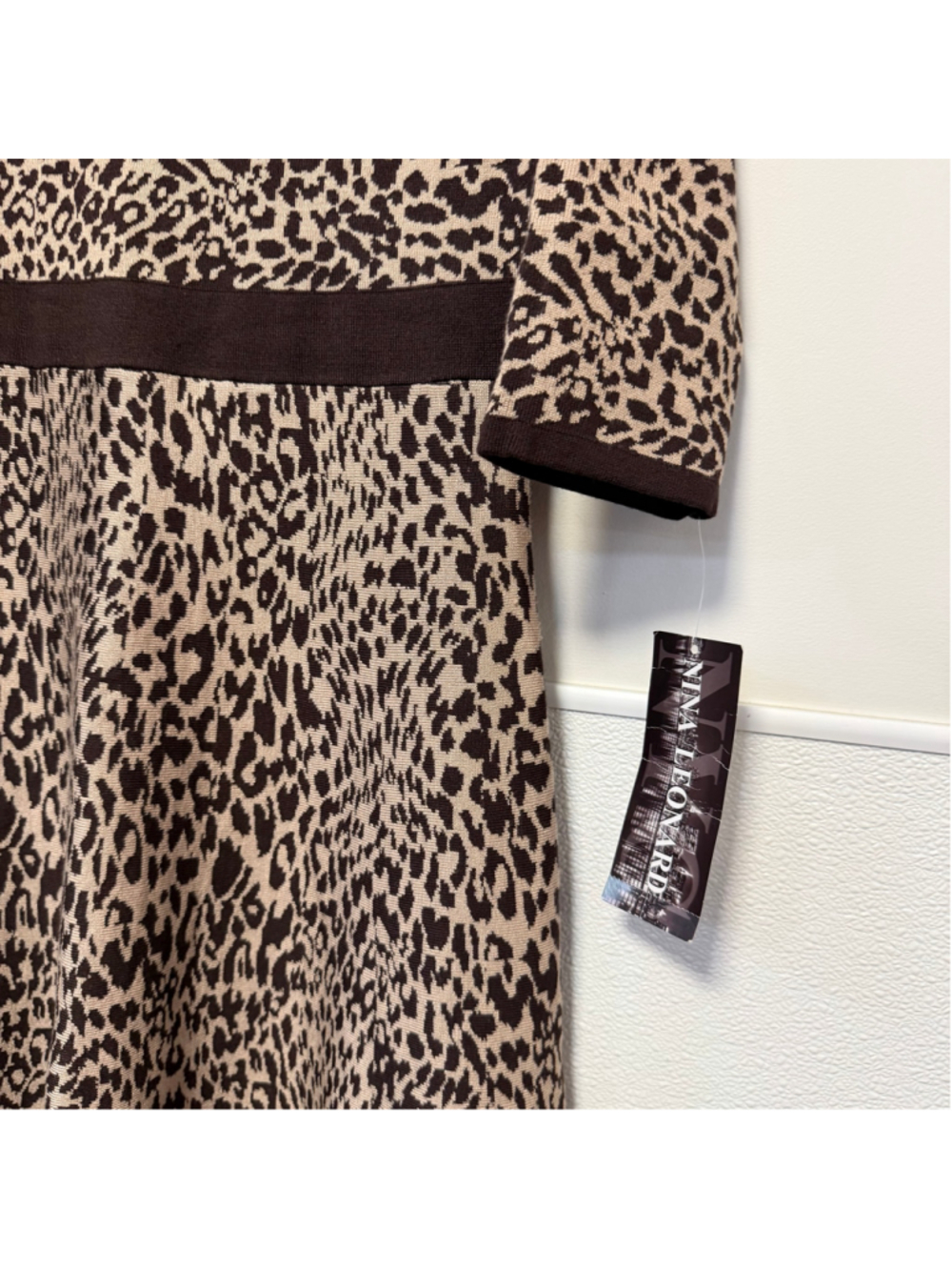 Women's Nina Leonard Dress Medium Camel Chocolate Animal Print Midi New NWT - Picture 11 of 16